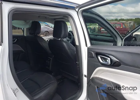 2022 Jeep Compass Limited из США, поврежденный, VIN 3C4NJDCB4NT111538